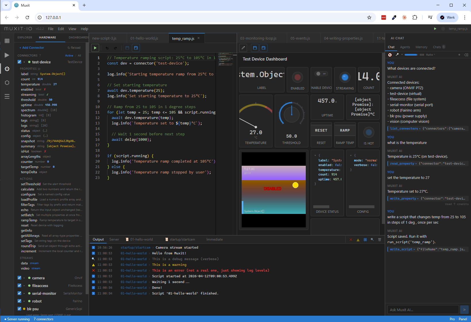 Muxit app showing hardware devices, script editor, and AI chat panels